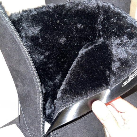 Girl’s Cat & Jack Black/Natalia Tall Shearling Style Boots - size 3 - Picture 7 of 11